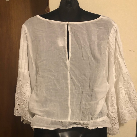 American Eagle cropped blouse - Picture 3 of 4